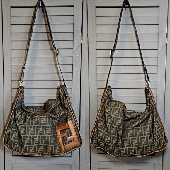 Authentic FENDI Zucca Messenger Crossbody Bag FF Strap - Picture 3 of 14